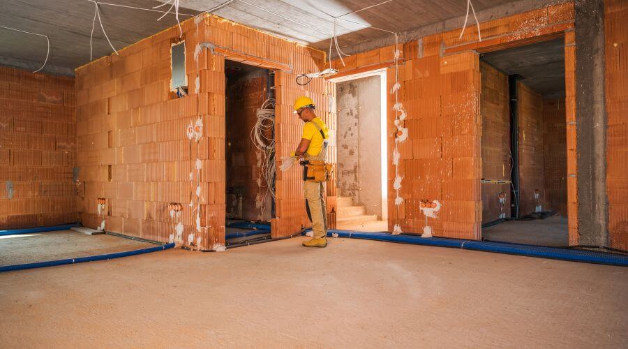Expert flood damage restoration services in La Blanca, TX